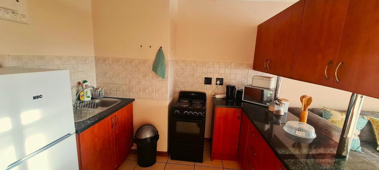 Apartament Entire Loft On Lunnon St, Hillcrest/Hatfield Pretoria-Noord Zewnętrze zdjęcie